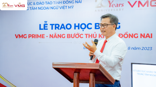 tong-ket-le-trao-hoc-bong-vmg-prime-nang-buoc-thu-khoa-dong-nai